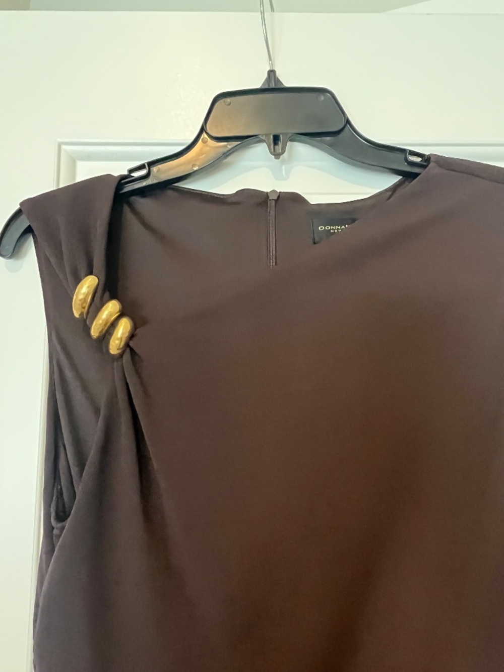 NWT Donna Karan Brown Asymmetrical Neck Ruched Bodycon Midi Dress Sz M Packable - Picture 3 of 11
